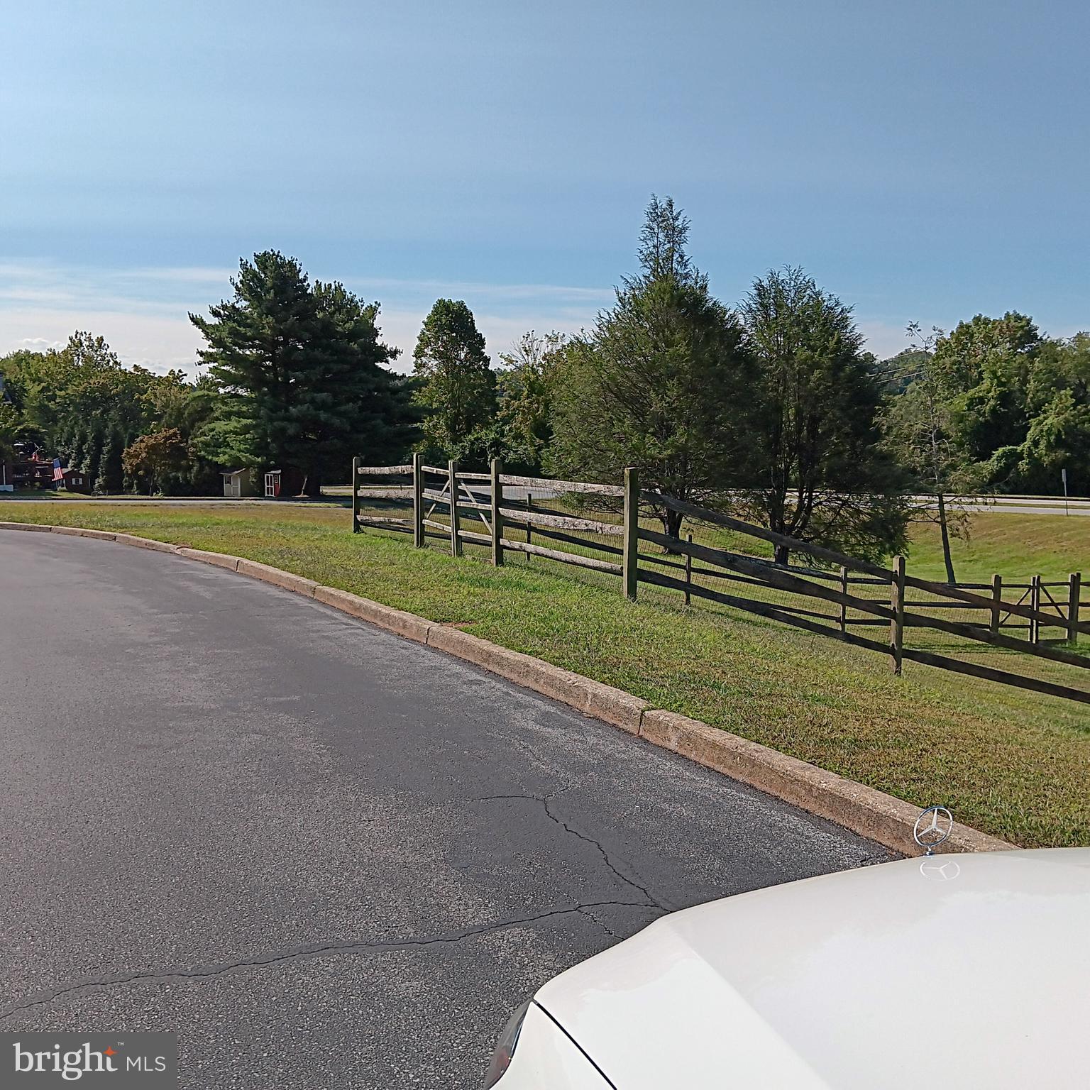 RHONDDA - Residential Lease