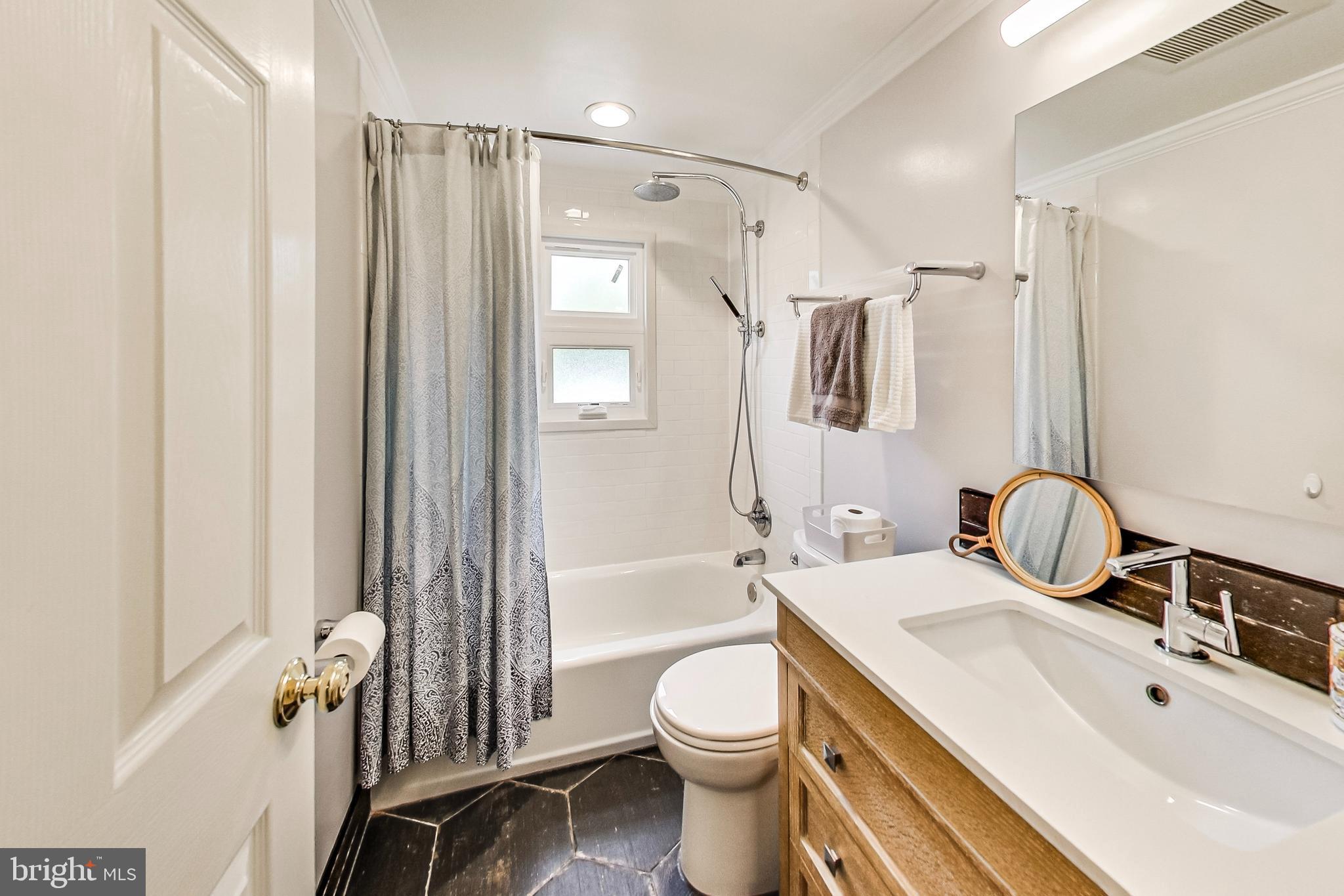 GAITHERSBURG TOWN - Residential