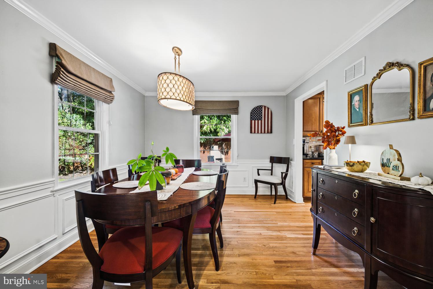 7609 MIDDAY LANE
