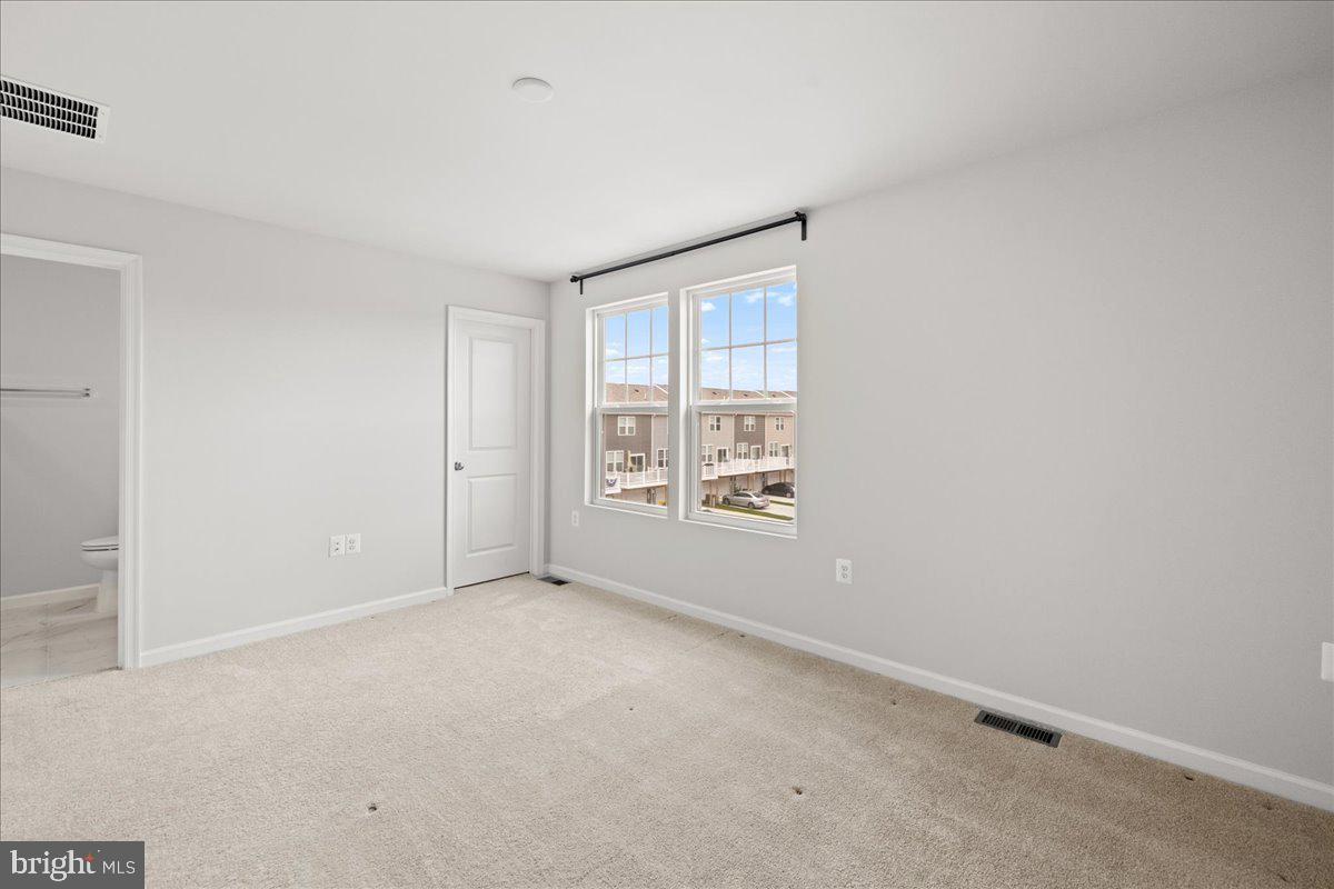 PRESIDENTS POINTE - Residential Lease