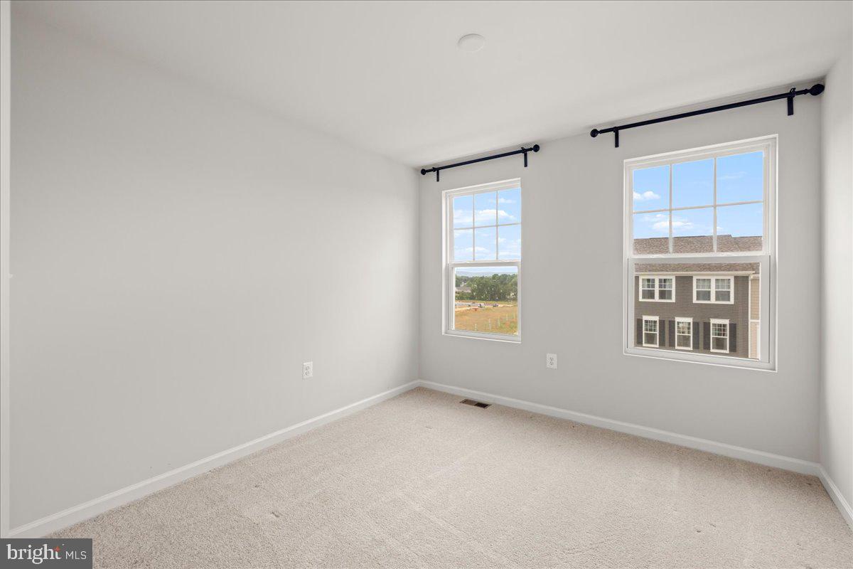 PRESIDENTS POINTE - Residential Lease