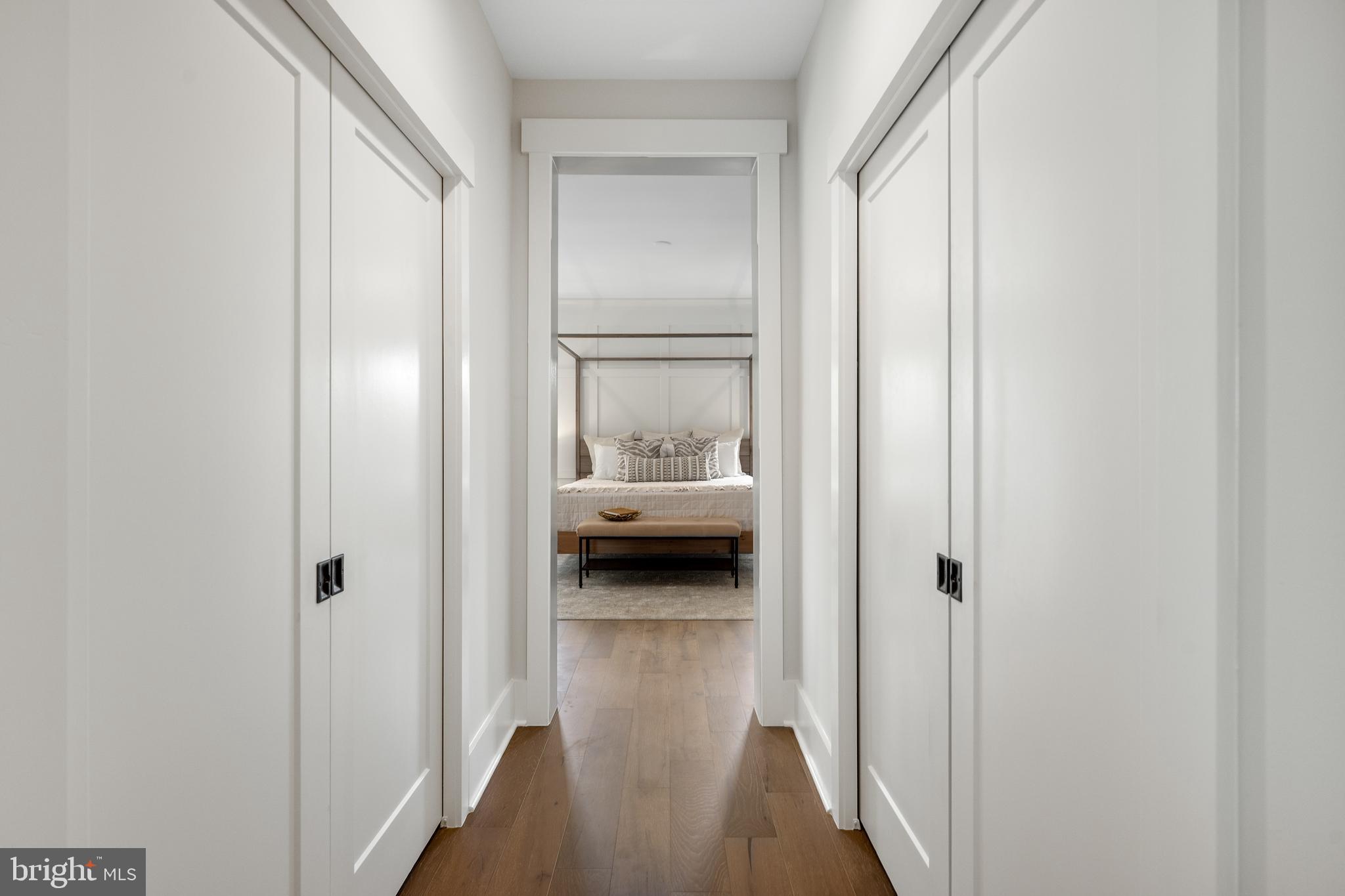 VIENNA WOODS - Residential