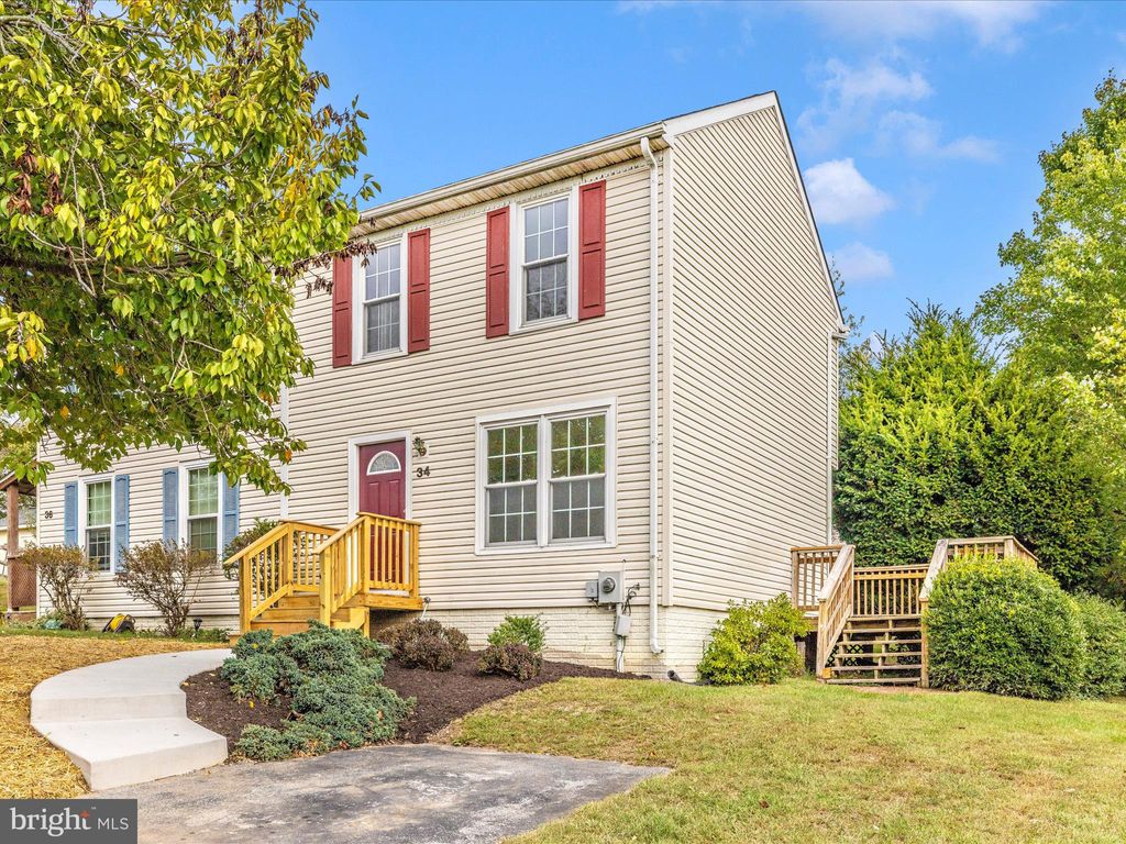 Photo of 34 Provincial Parkway, EMMITSBURG, MD 21727 (MLS # MDFR2071666)