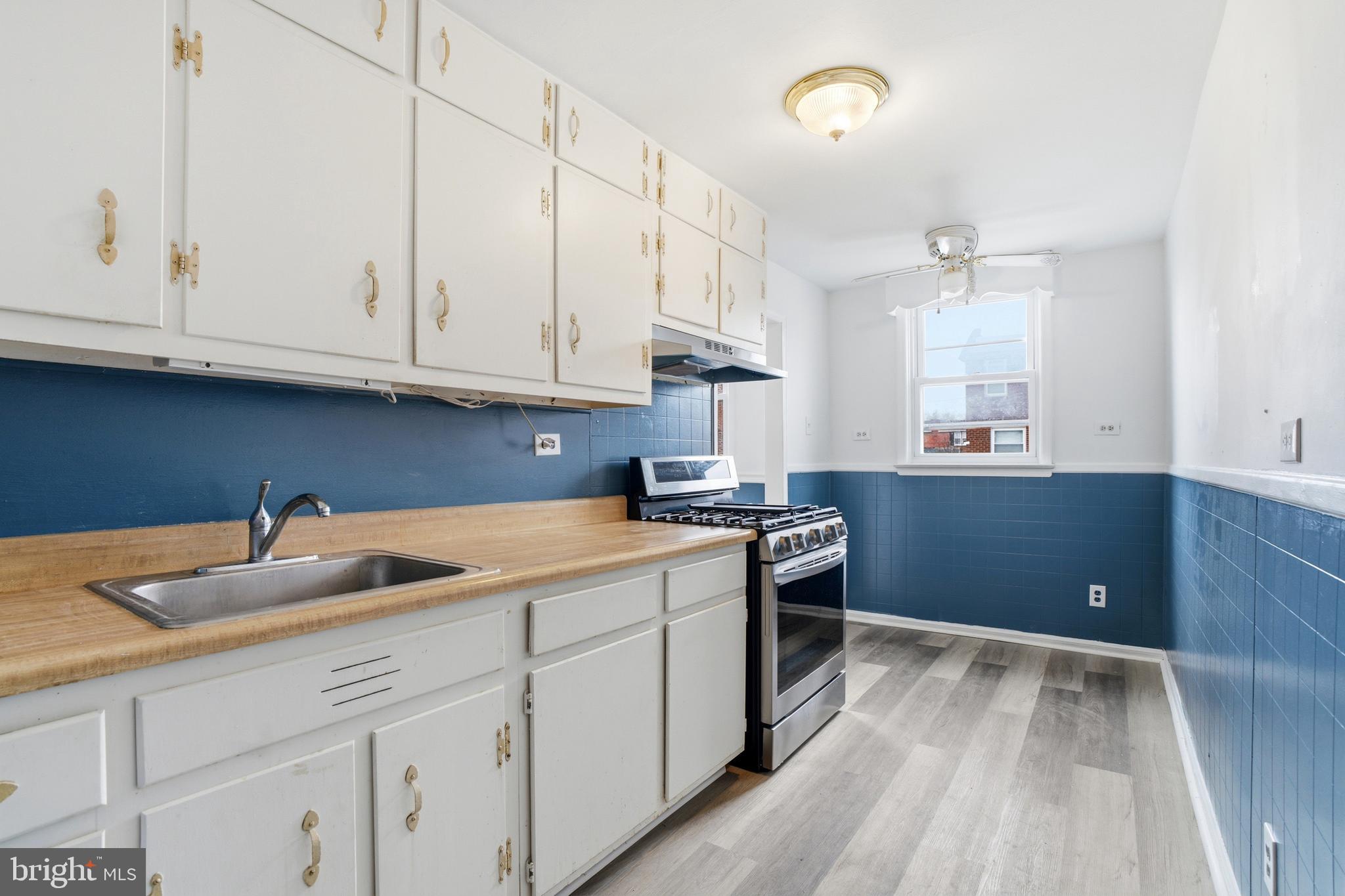 LEEDOM ESTS - Residential