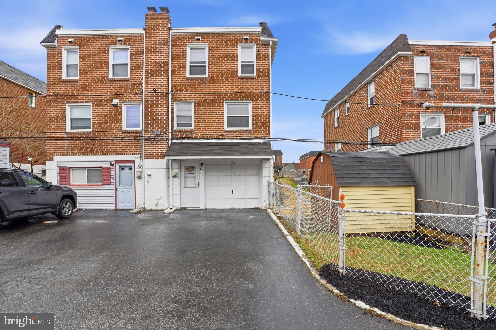 LEEDOM ESTS - Residential