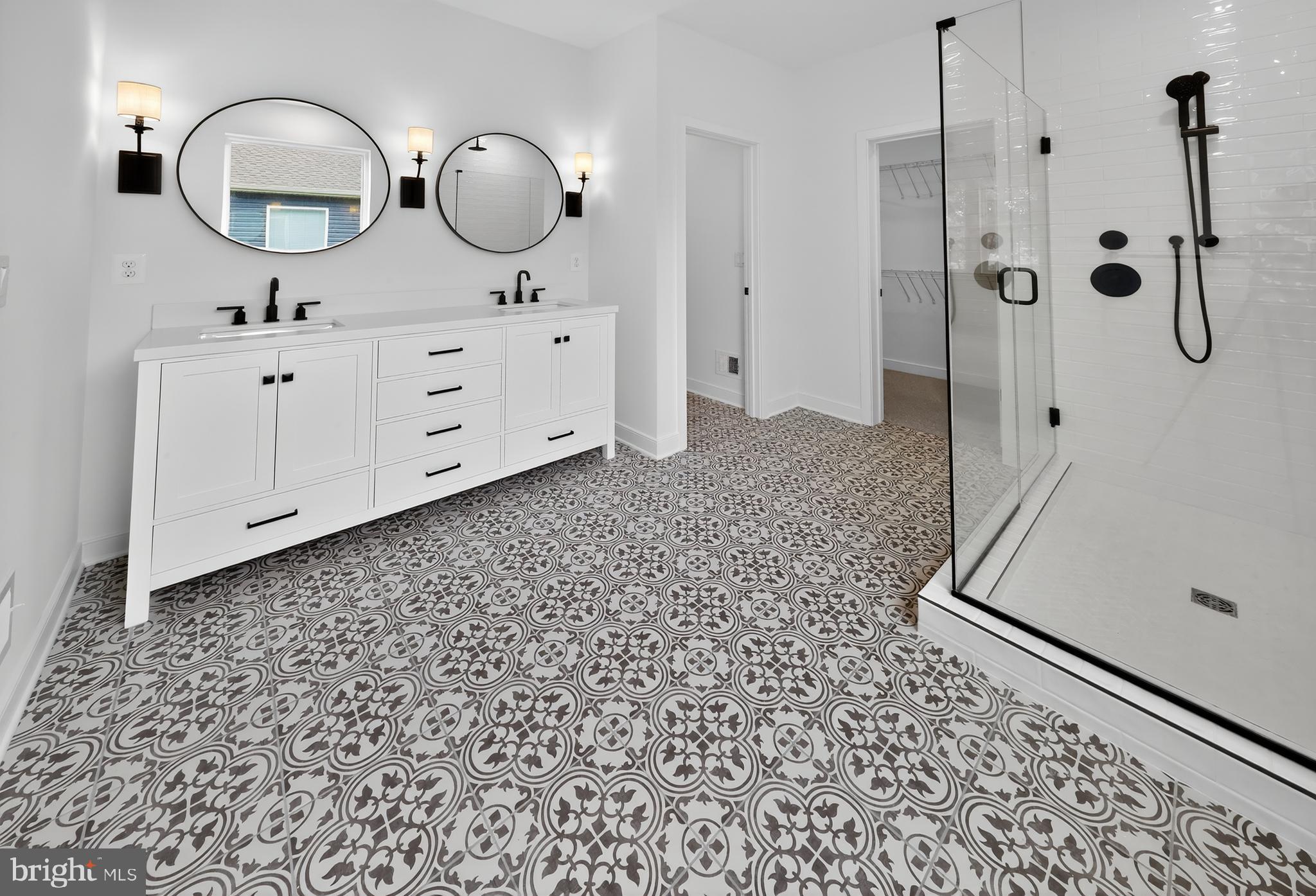 LIBERTY WEST - Residential