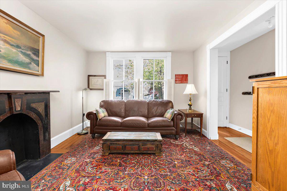 HISTORIC DISTRICT CHESTERTOWN - Residential