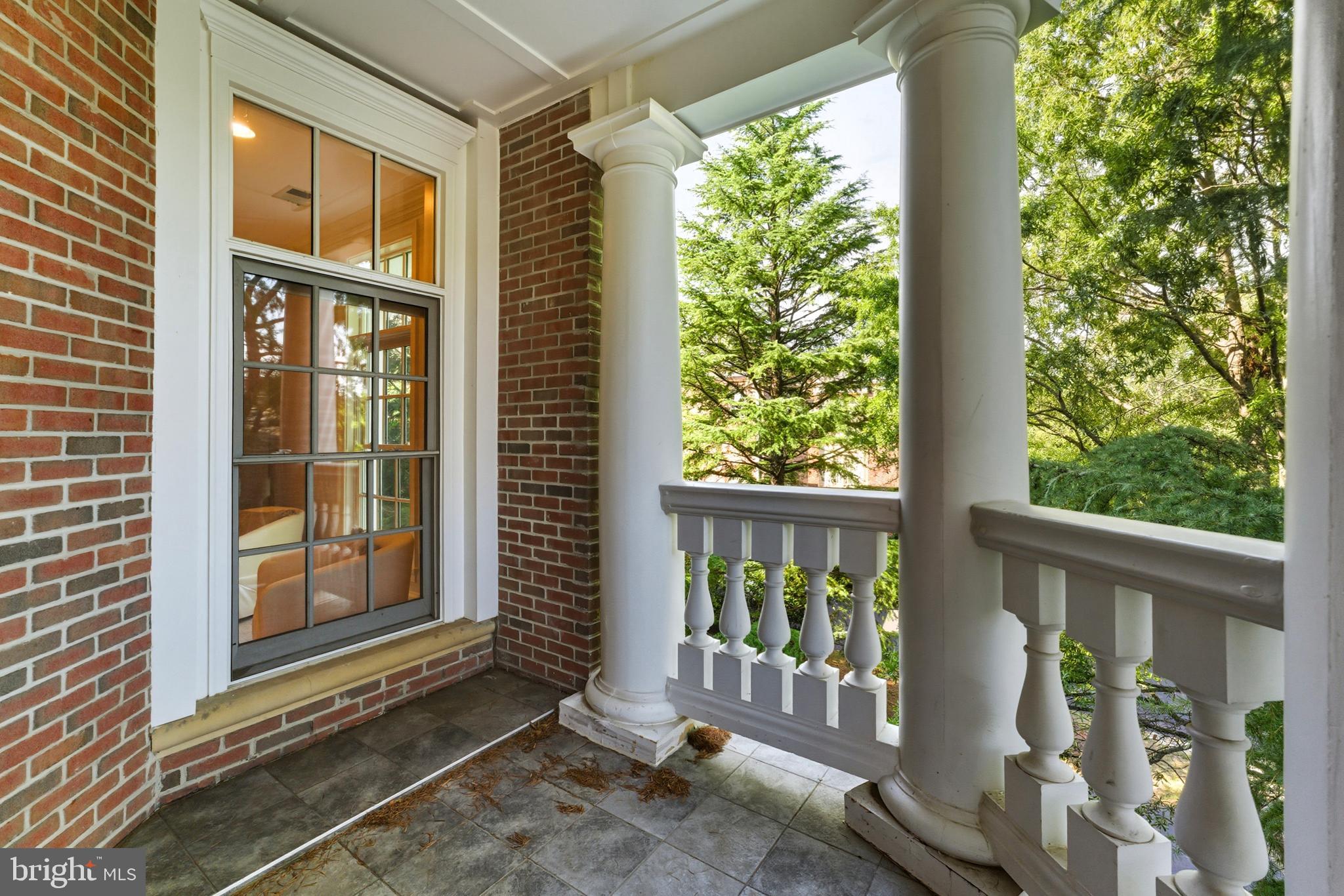 EVANS FARM - Residential