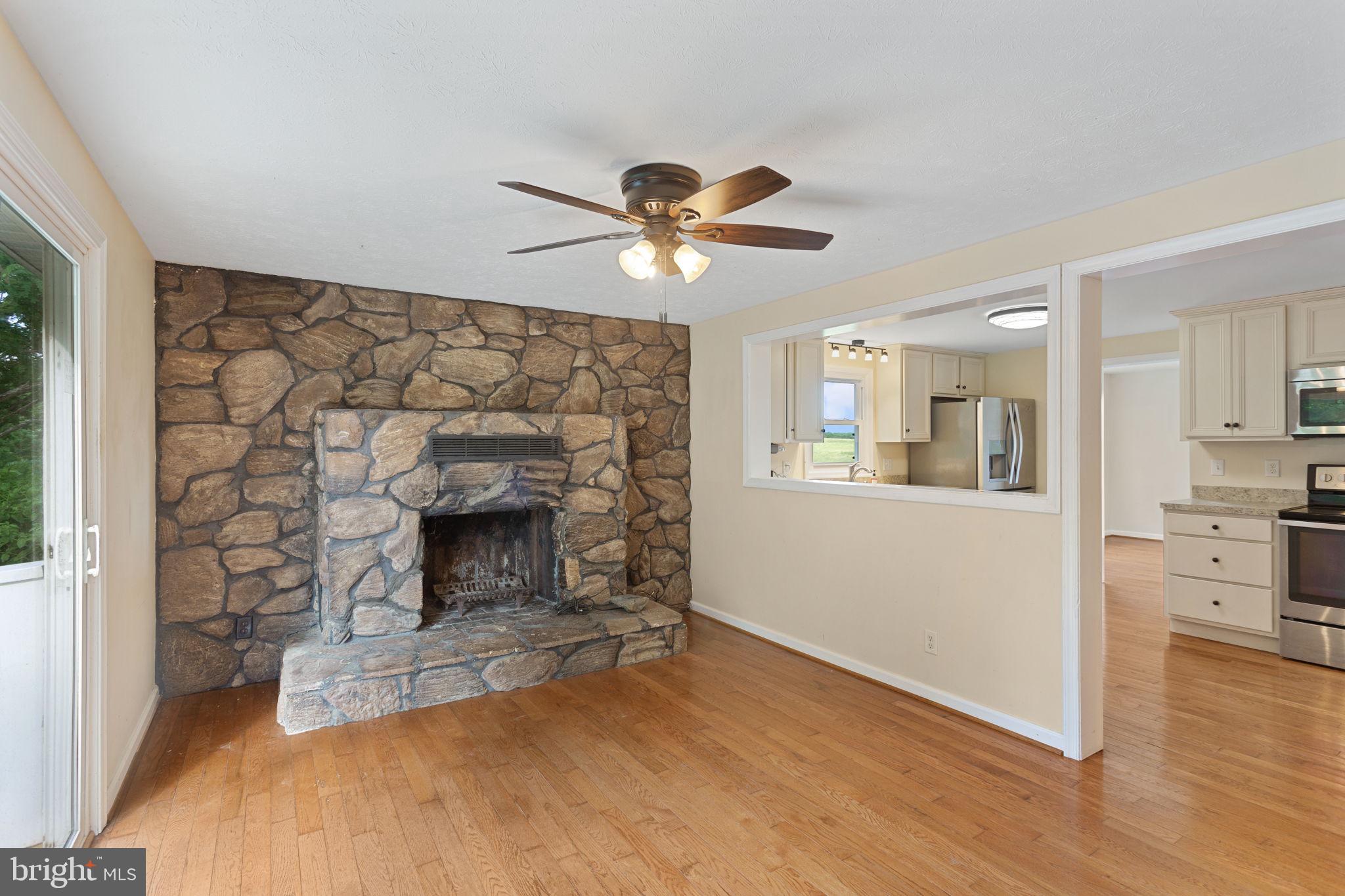 1919 RIDGE ROAD