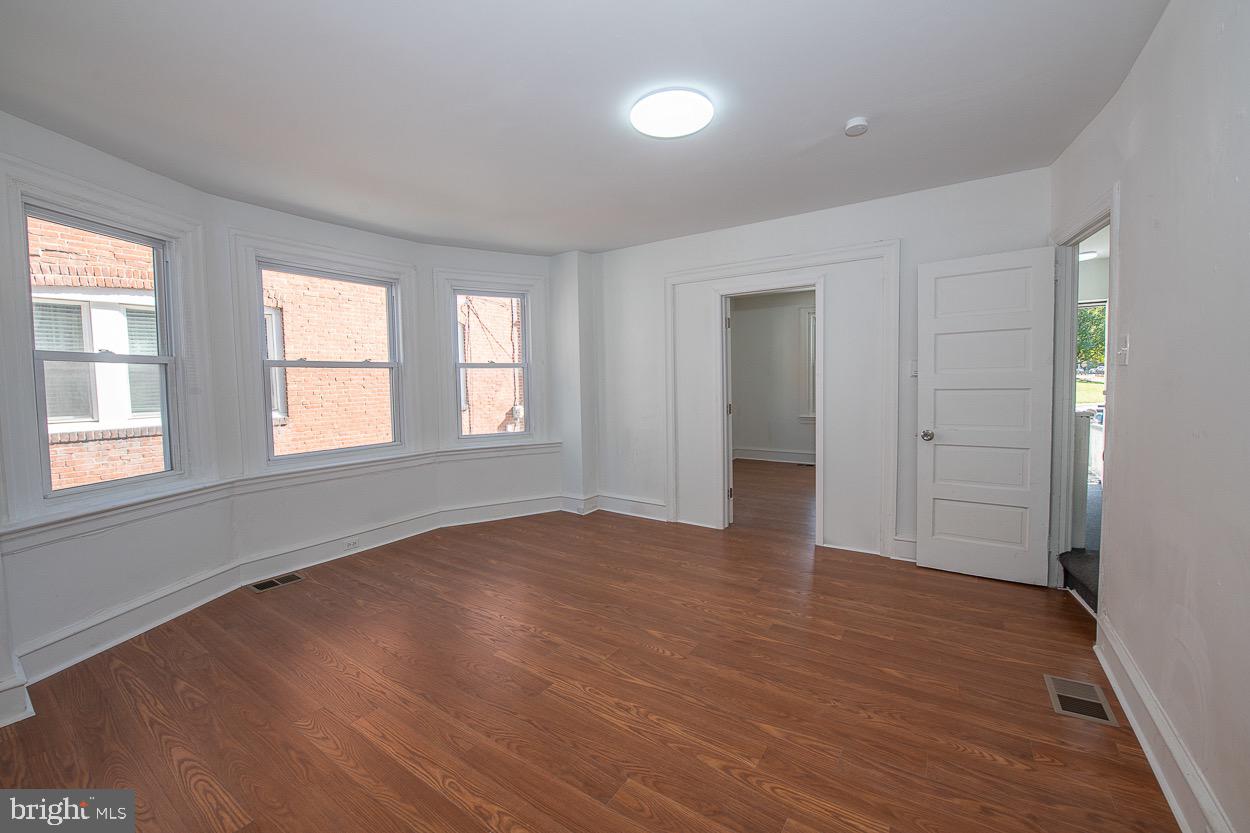 BRYN MAWR - Residential Lease