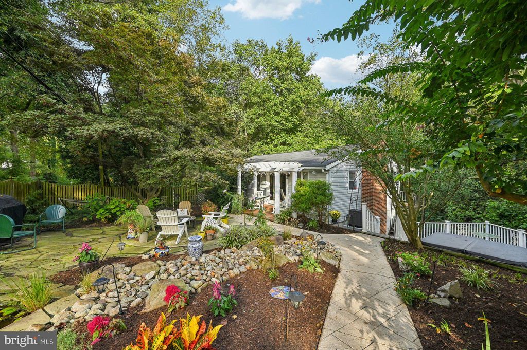 Photo of 1634 Old Generals Highway, ANNAPOLIS, MD 21401 (MLS # MDAA2126144)