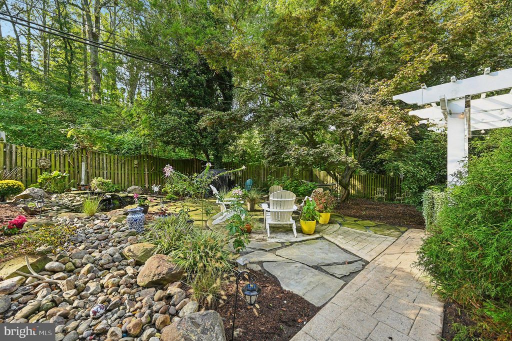 Photo of 1634 Old Generals Highway, ANNAPOLIS, MD 21401 (MLS # MDAA2126144)