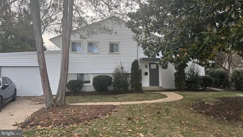 1017 CROTON DRIVE ALEXANDRIA VA 22308