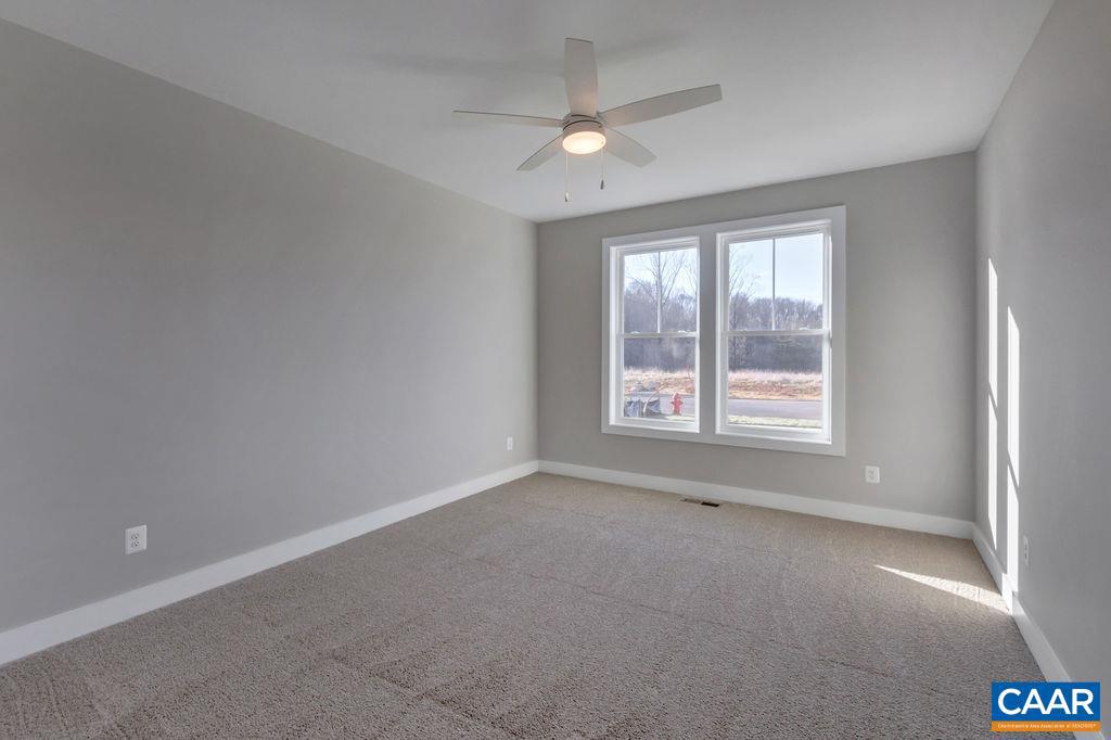 SPRING CREEK - Residential