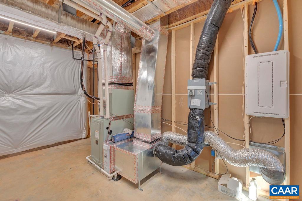 SPRING CREEK - Residential