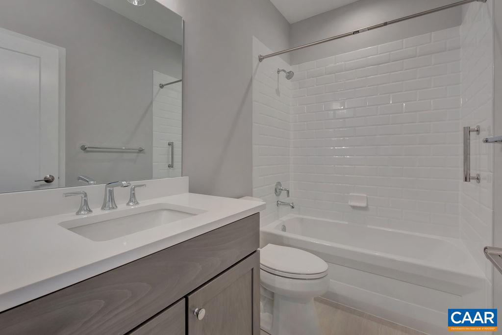 SPRING CREEK - Residential