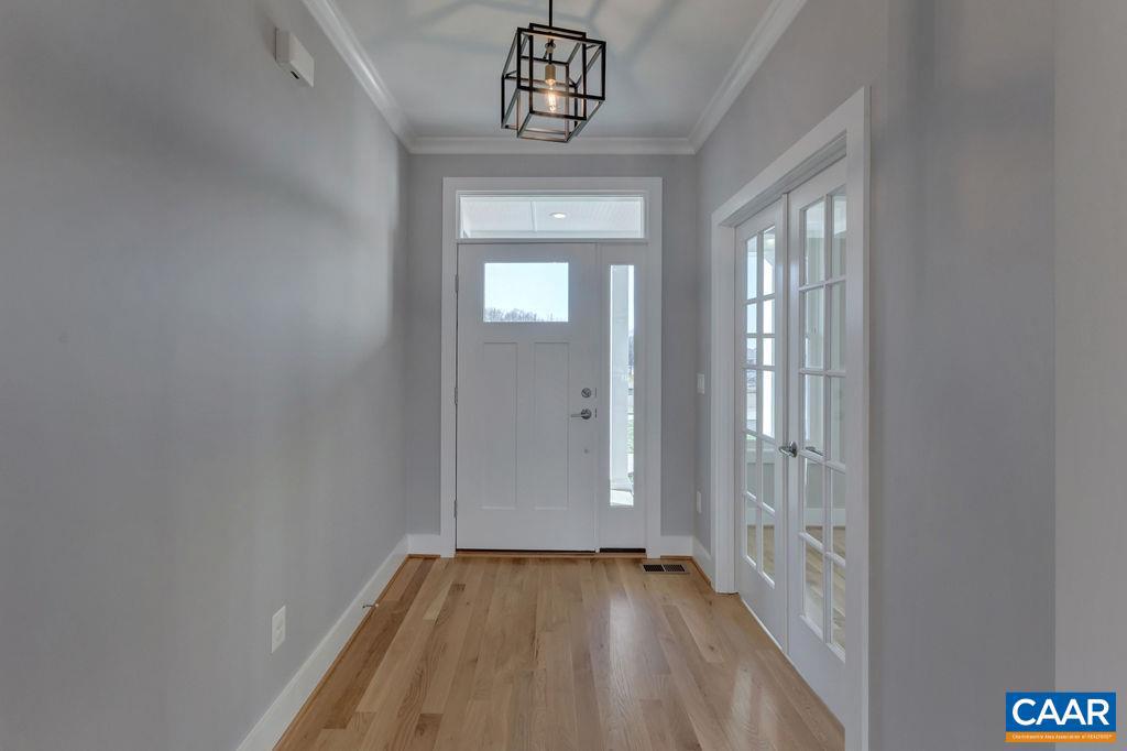 SPRING CREEK - Residential