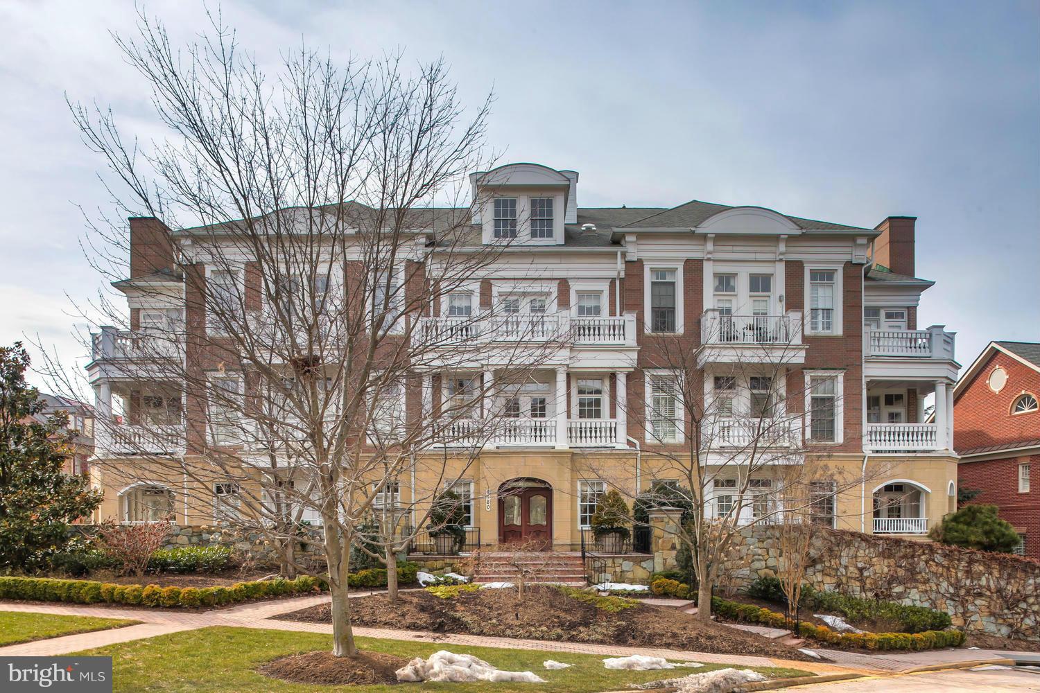 EVANS FARM - Residential