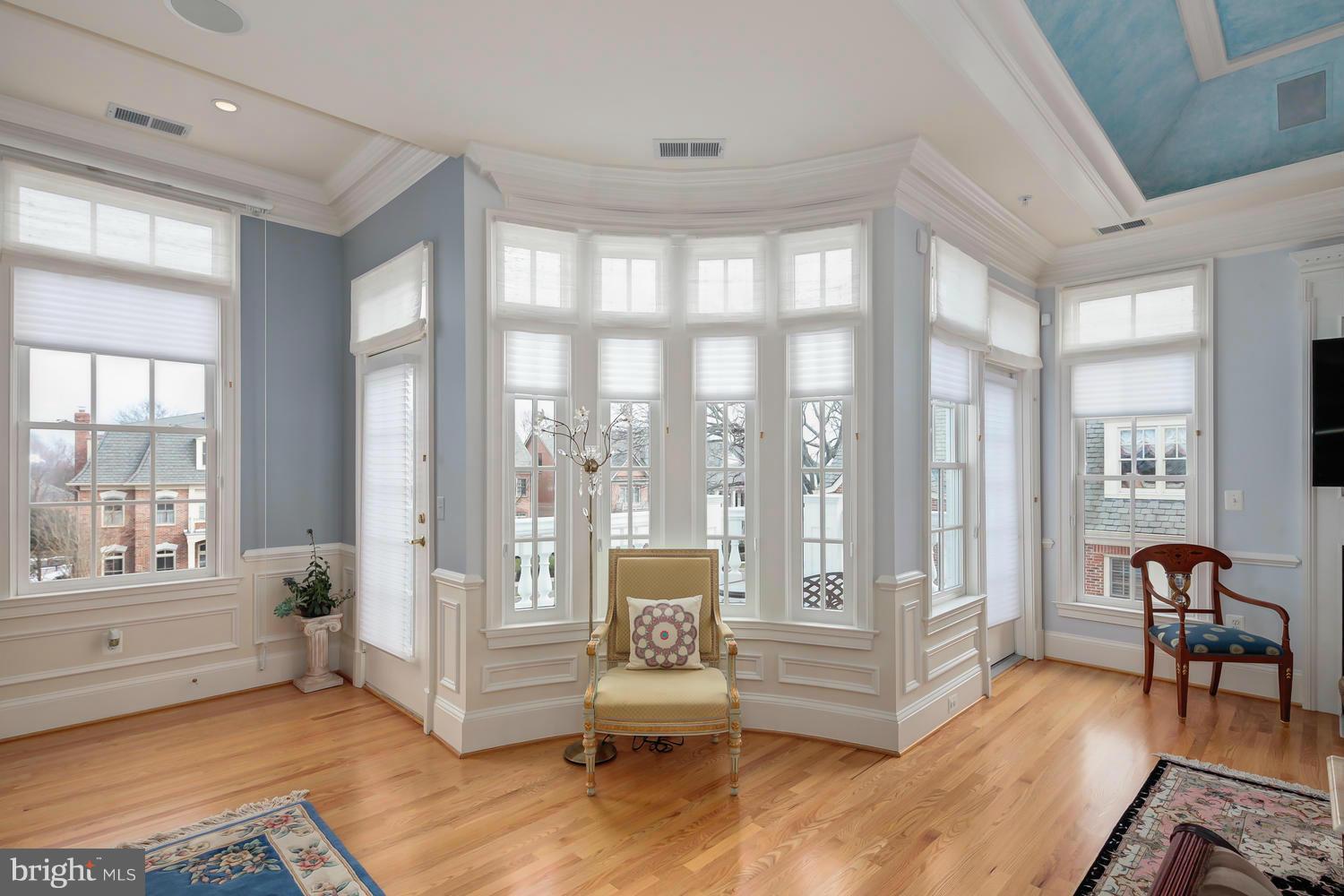 EVANS FARM - Residential