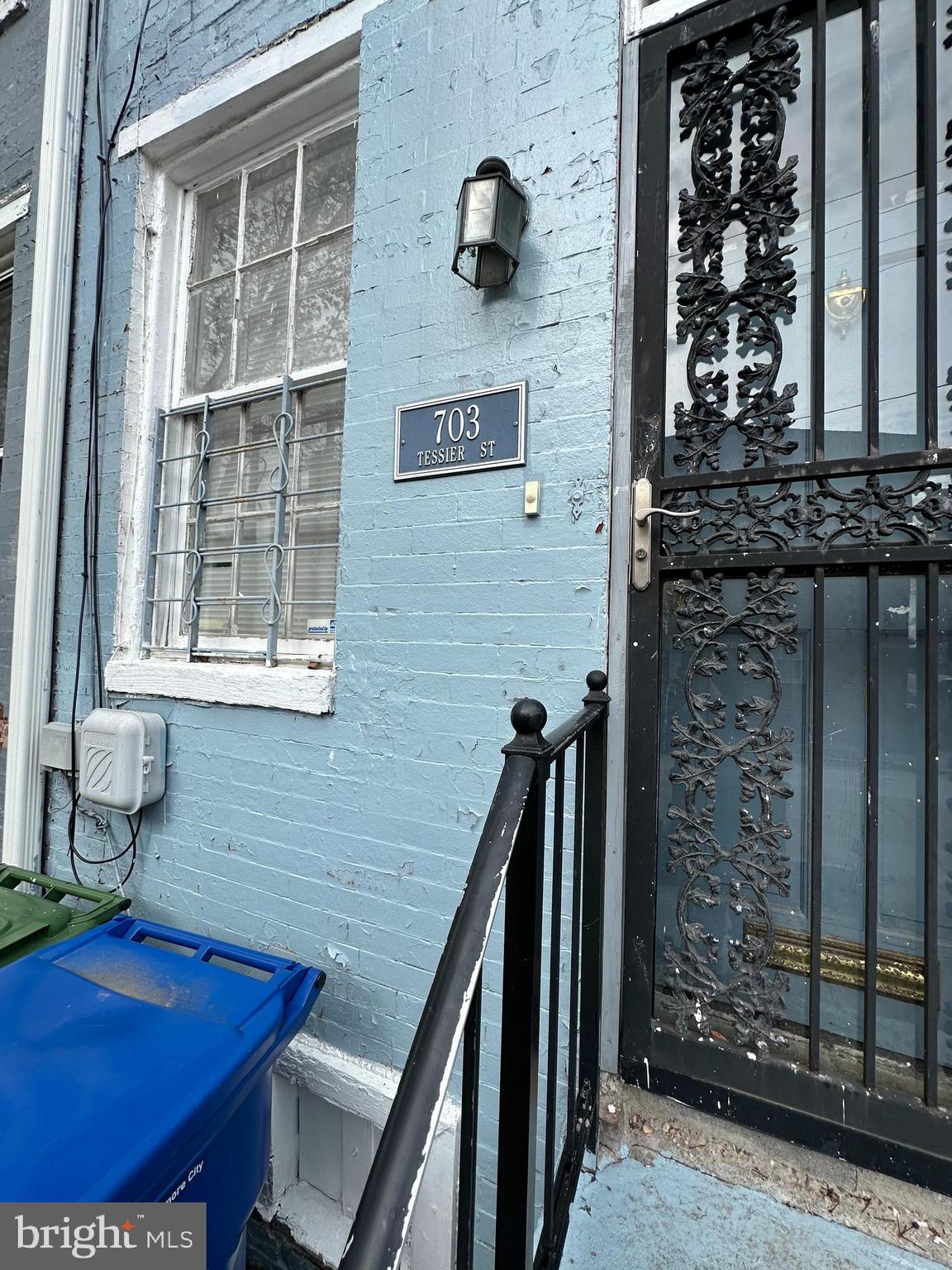 SETON HILL - Residential Lease