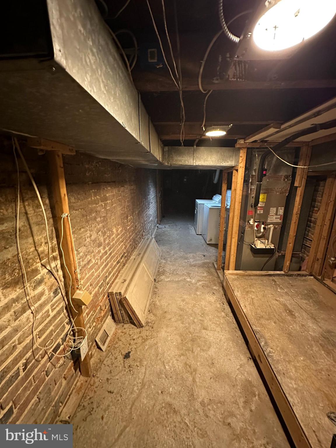 SETON HILL - Residential Lease