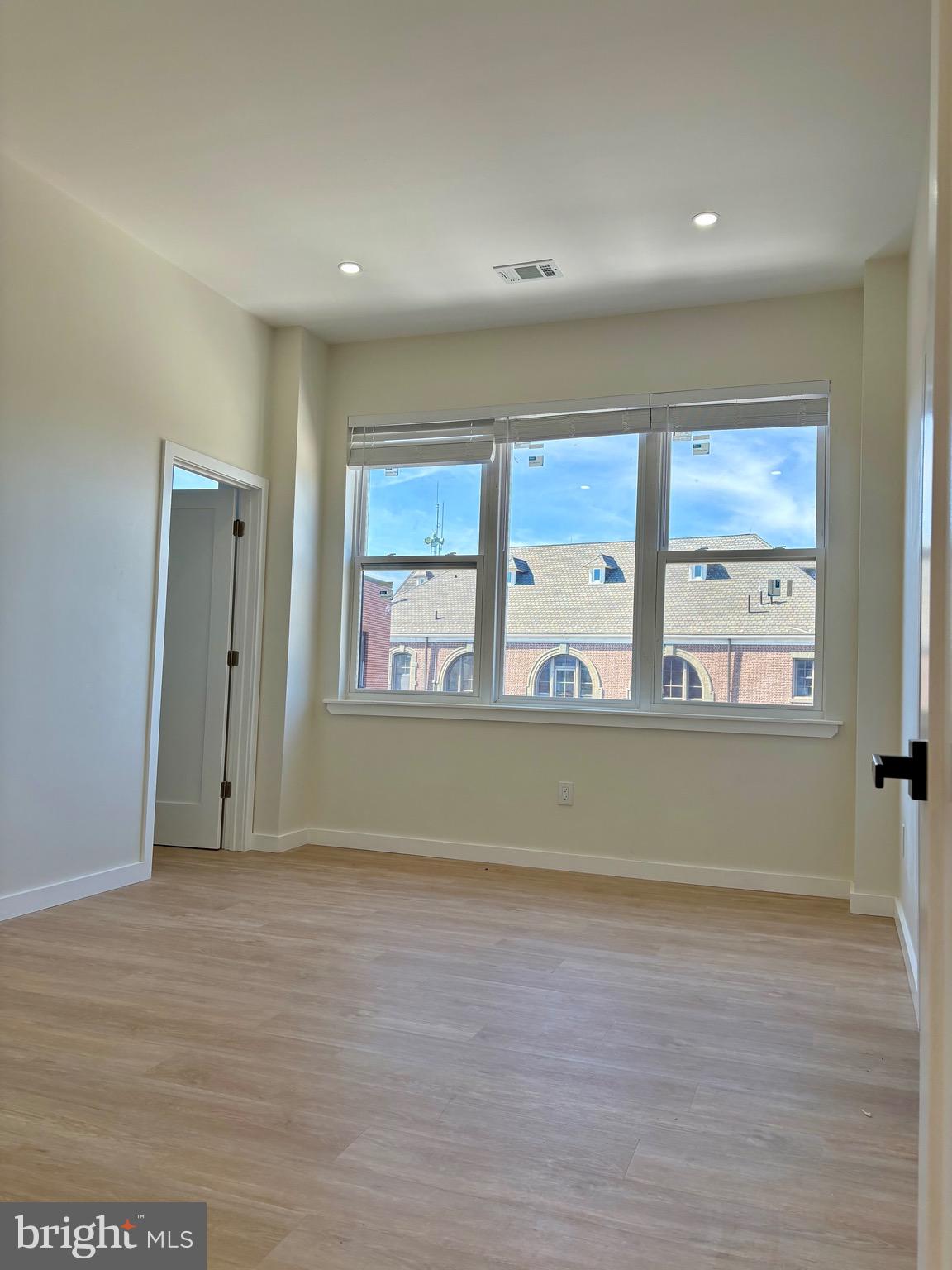 BRYN MAWR - Residential Lease