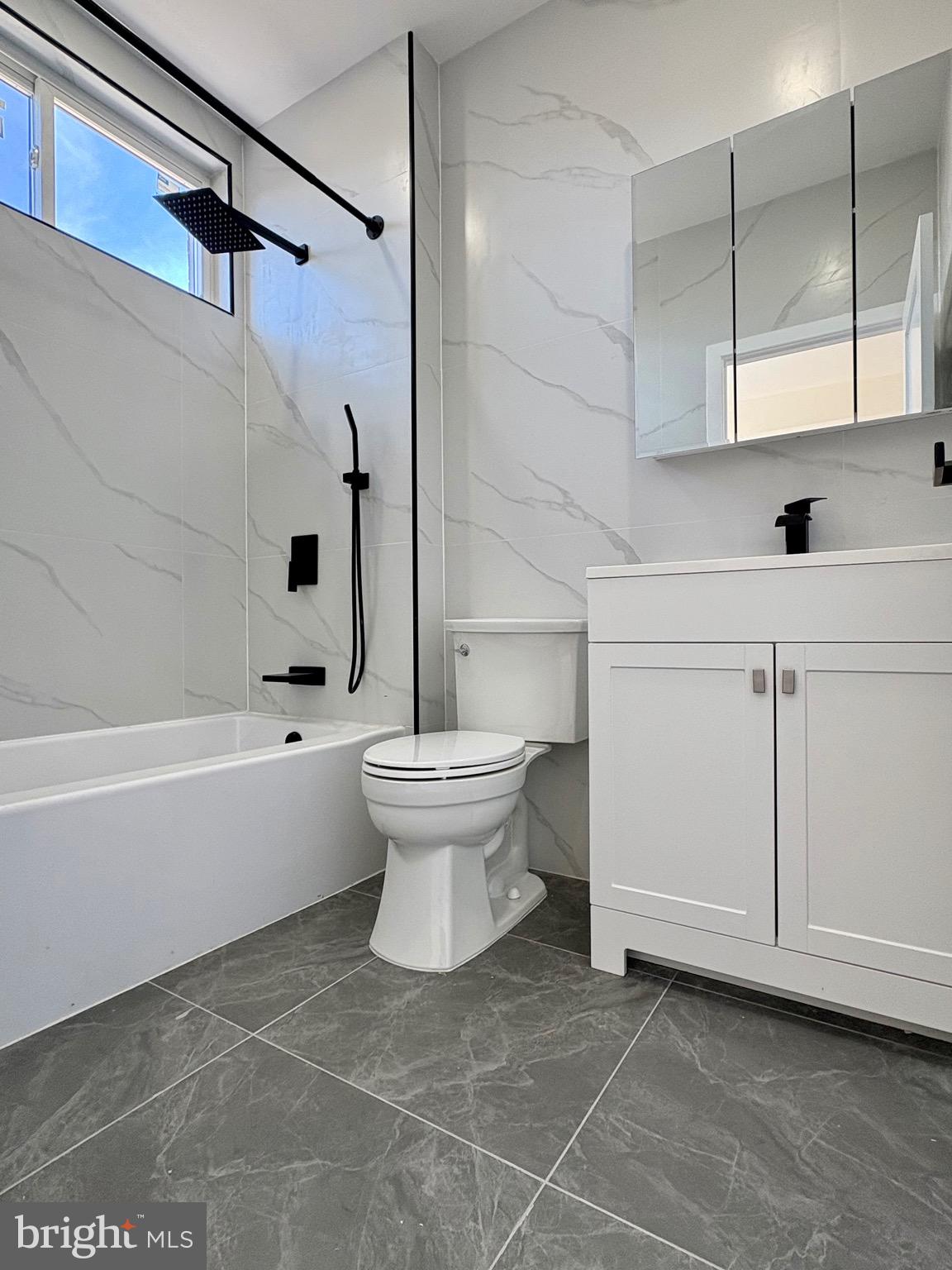 BRYN MAWR - Residential Lease