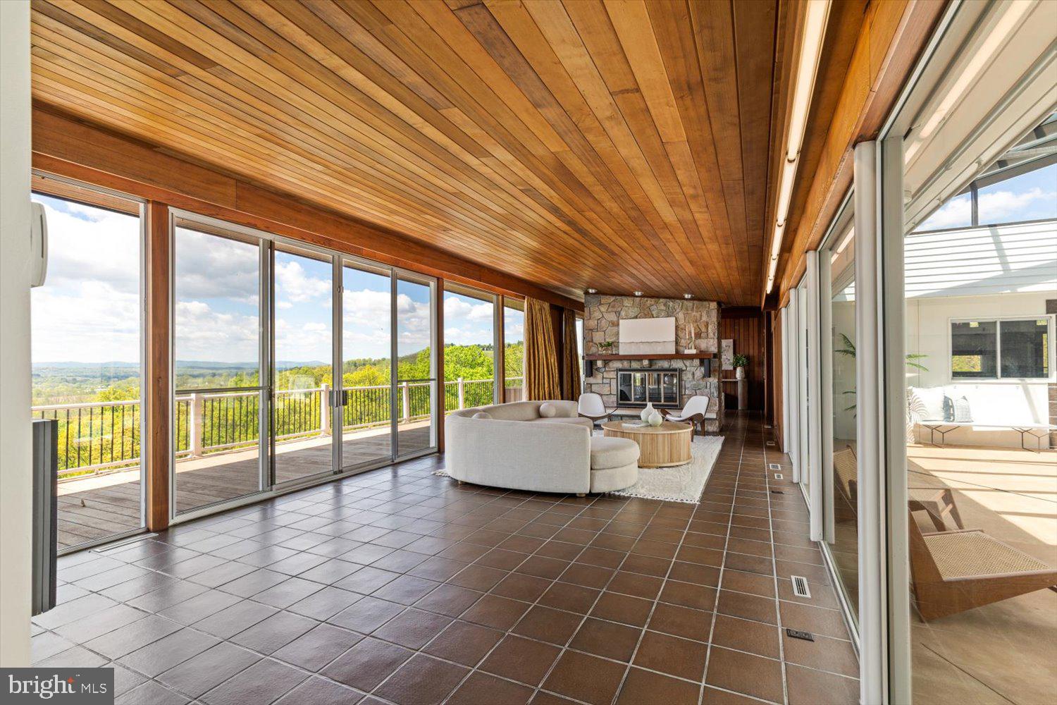 GRANDVIEW ESTATES - Residential