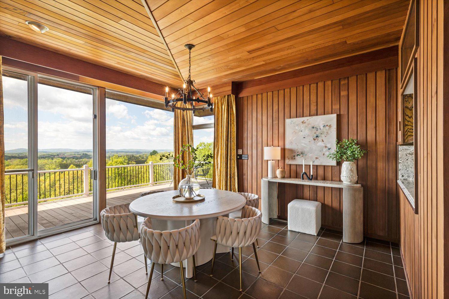 GRANDVIEW ESTATES - Residential