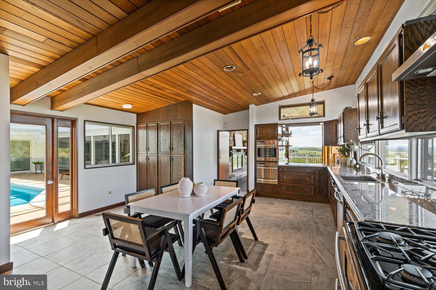 GRANDVIEW ESTATES - Residential