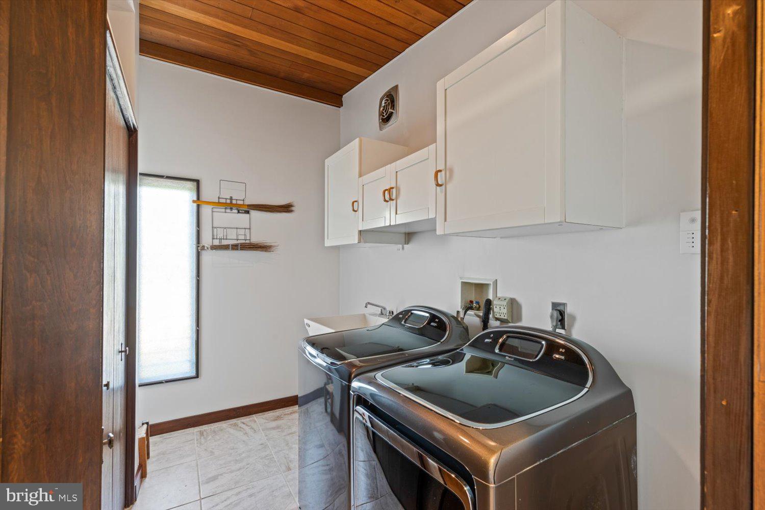 GRANDVIEW ESTATES - Residential