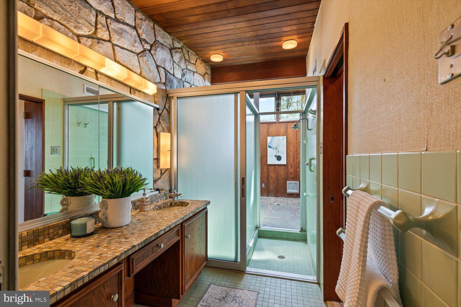 GRANDVIEW ESTATES - Residential