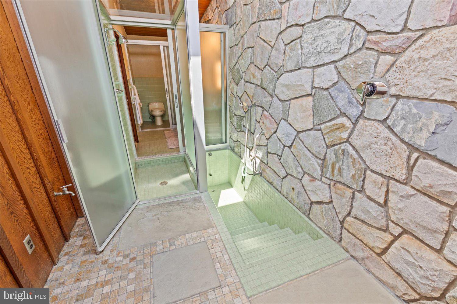 GRANDVIEW ESTATES - Residential