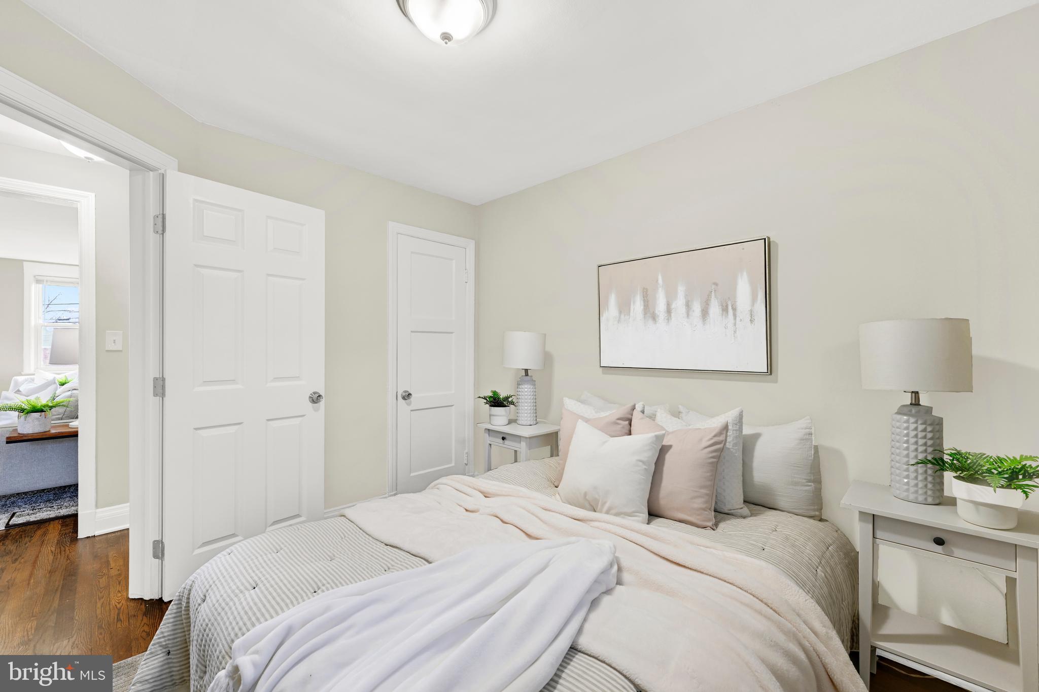 CAMERON VILLAGE - Residential