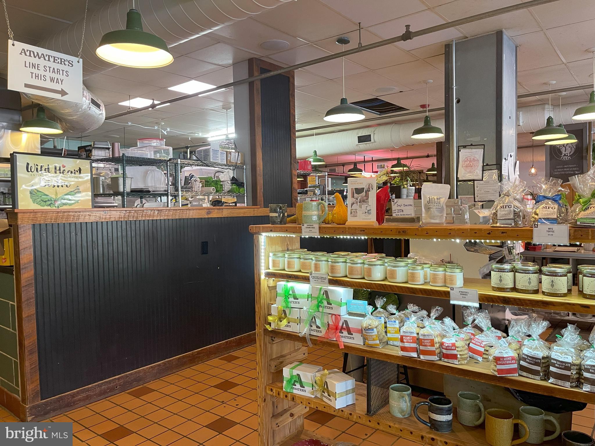 CAMERON VILLAGE - Residential