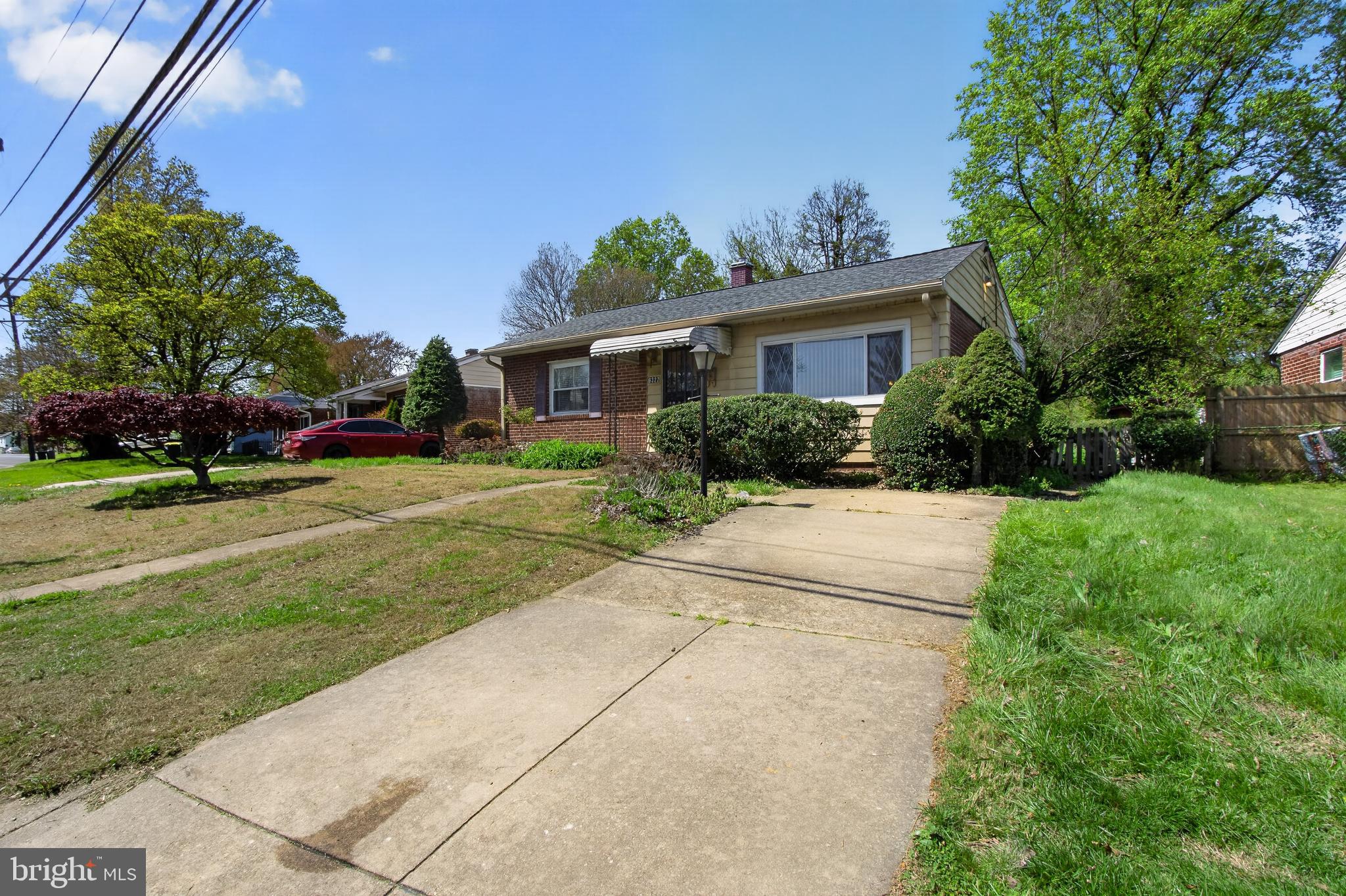 RIGGS MANOR - Residential