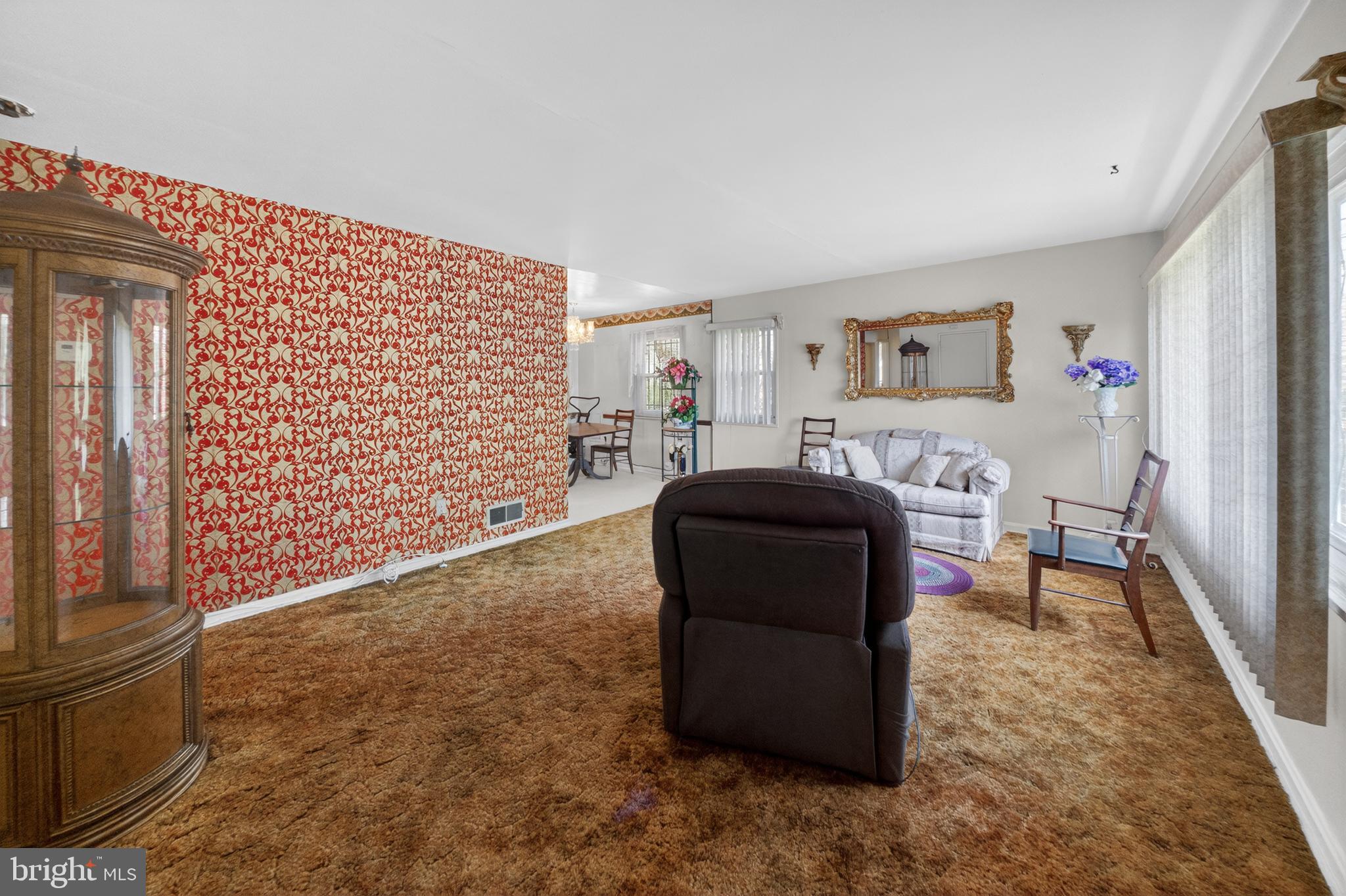 RIGGS MANOR - Residential