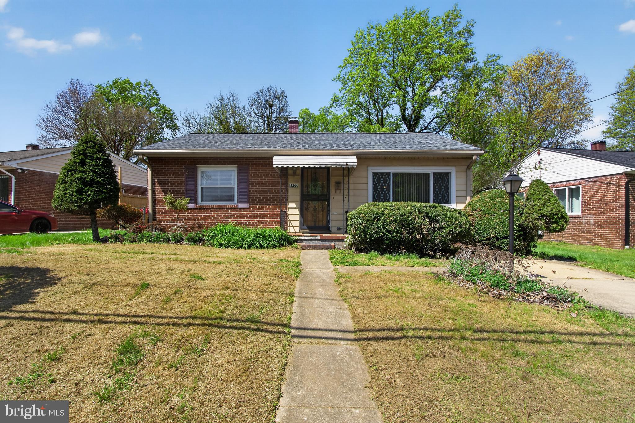 RIGGS MANOR - Residential