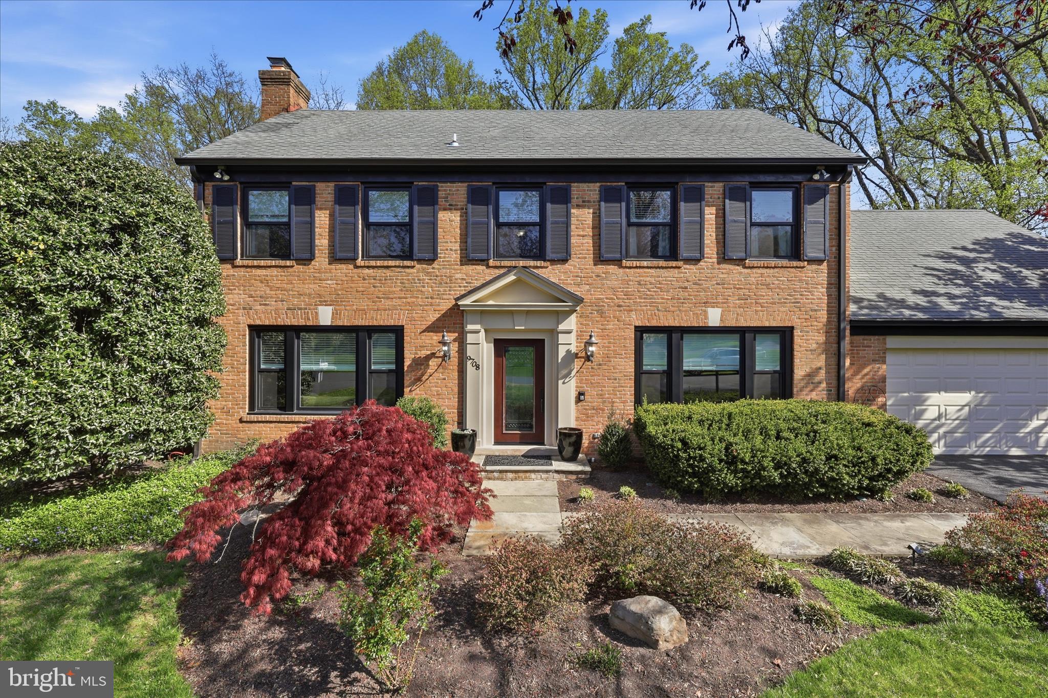 SPRING RIDGE - Residential