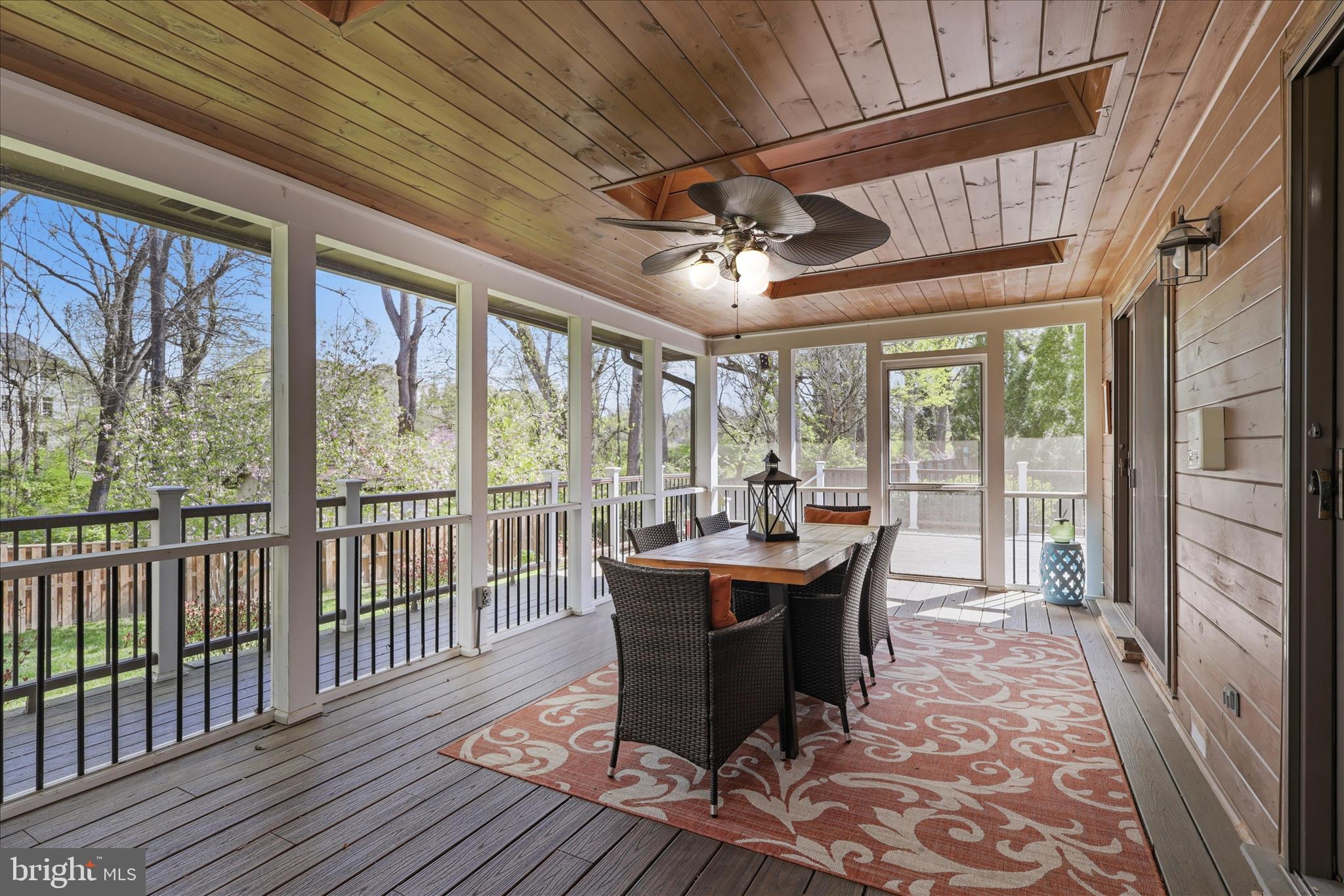 SPRING RIDGE - Residential