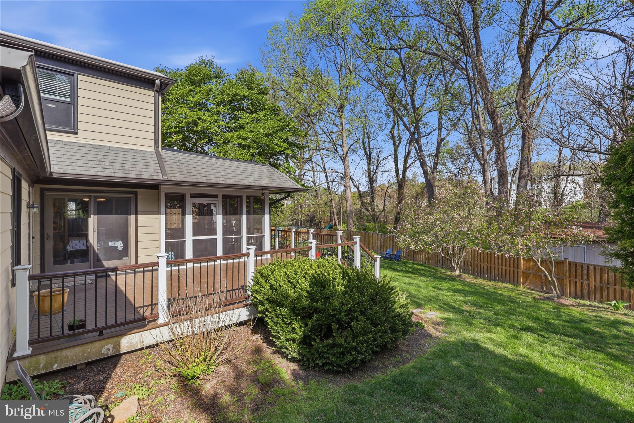 SPRING RIDGE - Residential