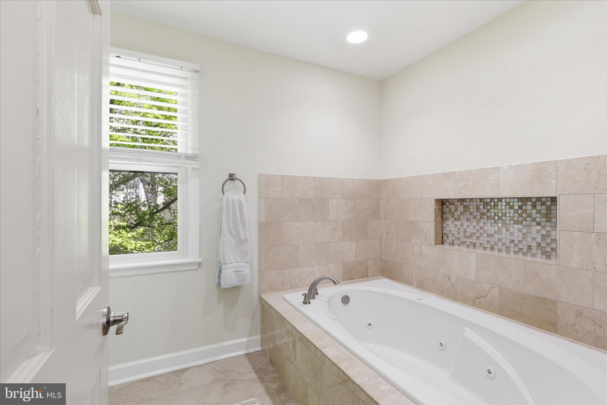 SPRING RIDGE - Residential