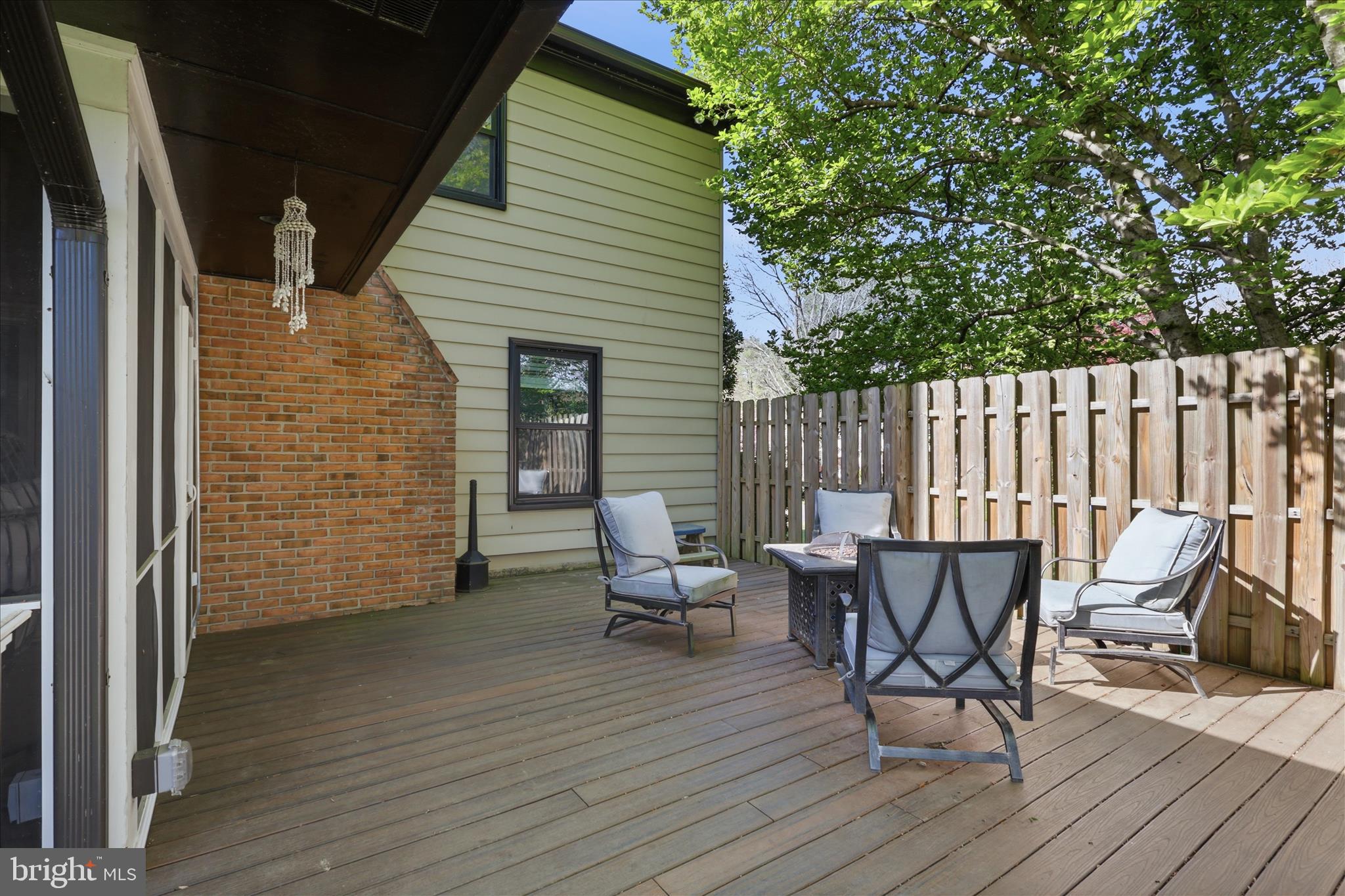 SPRING RIDGE - Residential