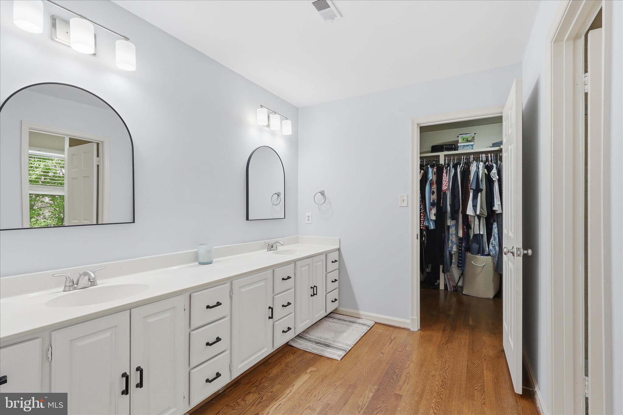 SPRING RIDGE - Residential