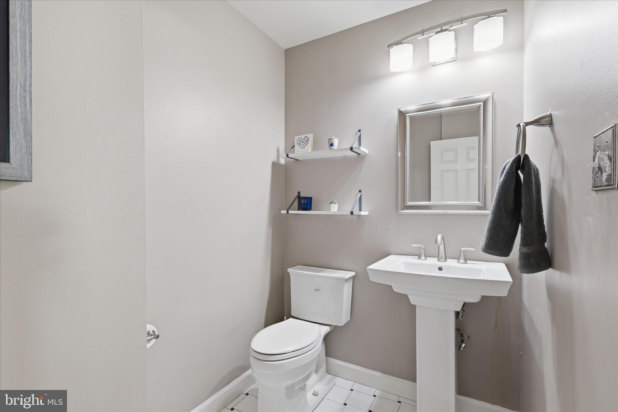 SPRING RIDGE - Residential