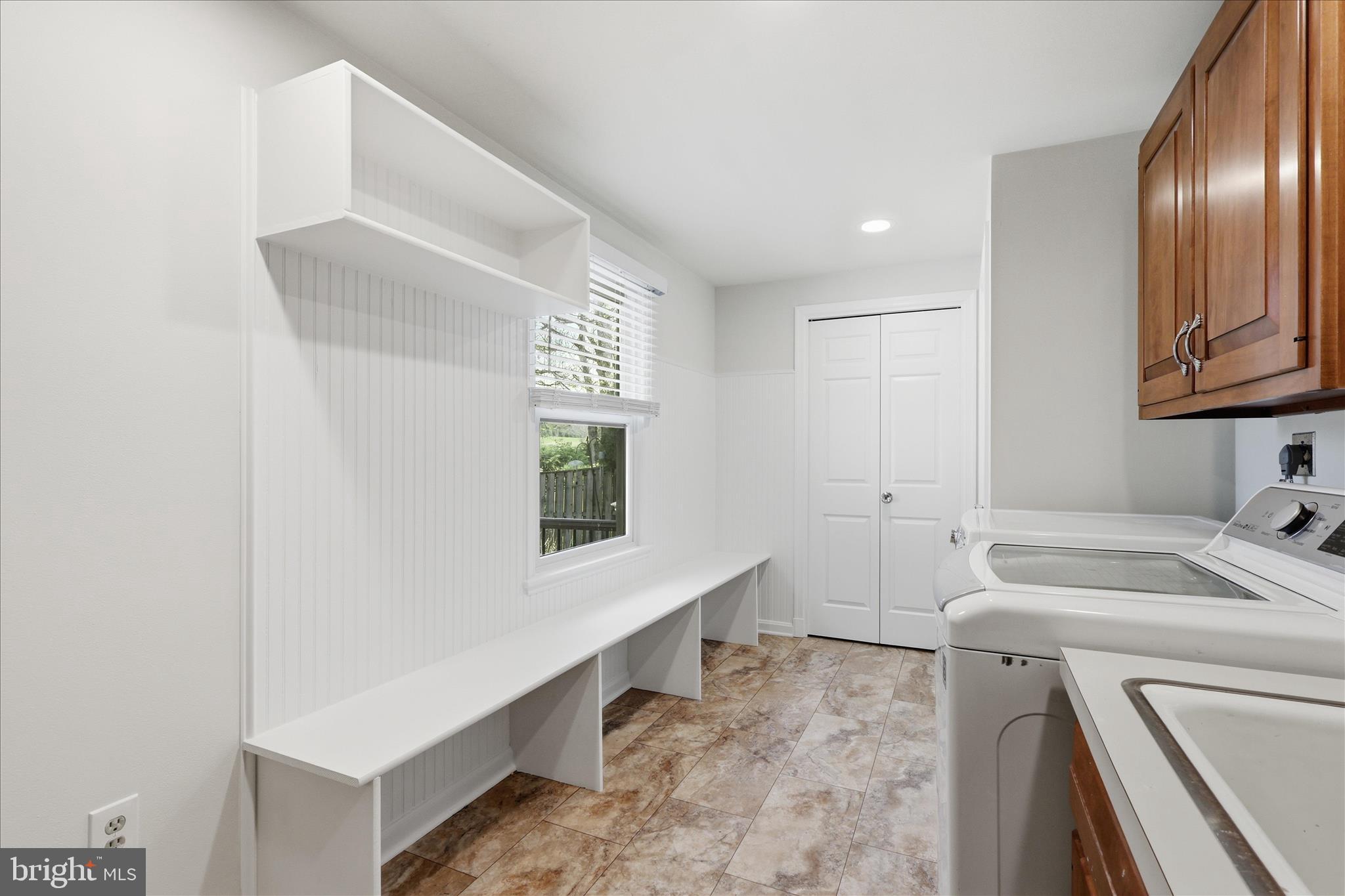 SPRING RIDGE - Residential