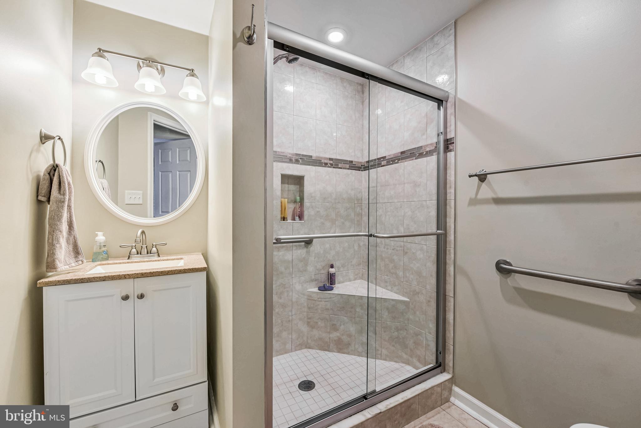 TYSONS TERRACE - Residential