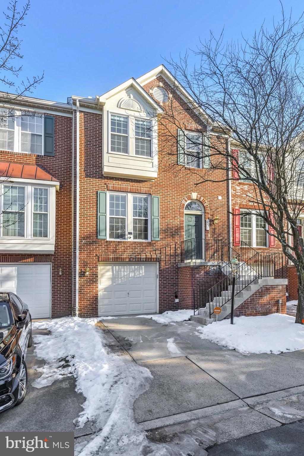 TYSONS TERRACE - Residential