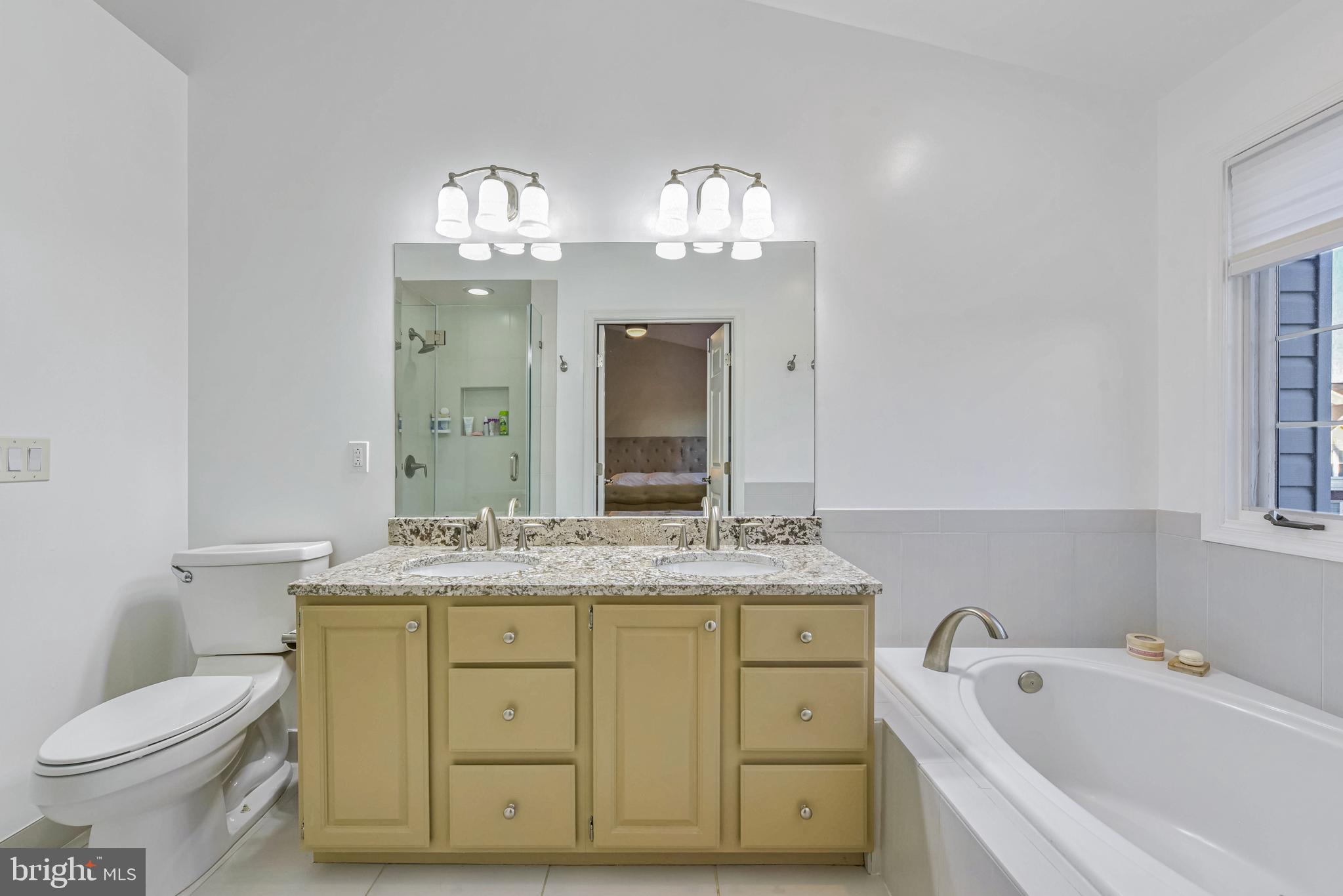 TYSONS TERRACE - Residential