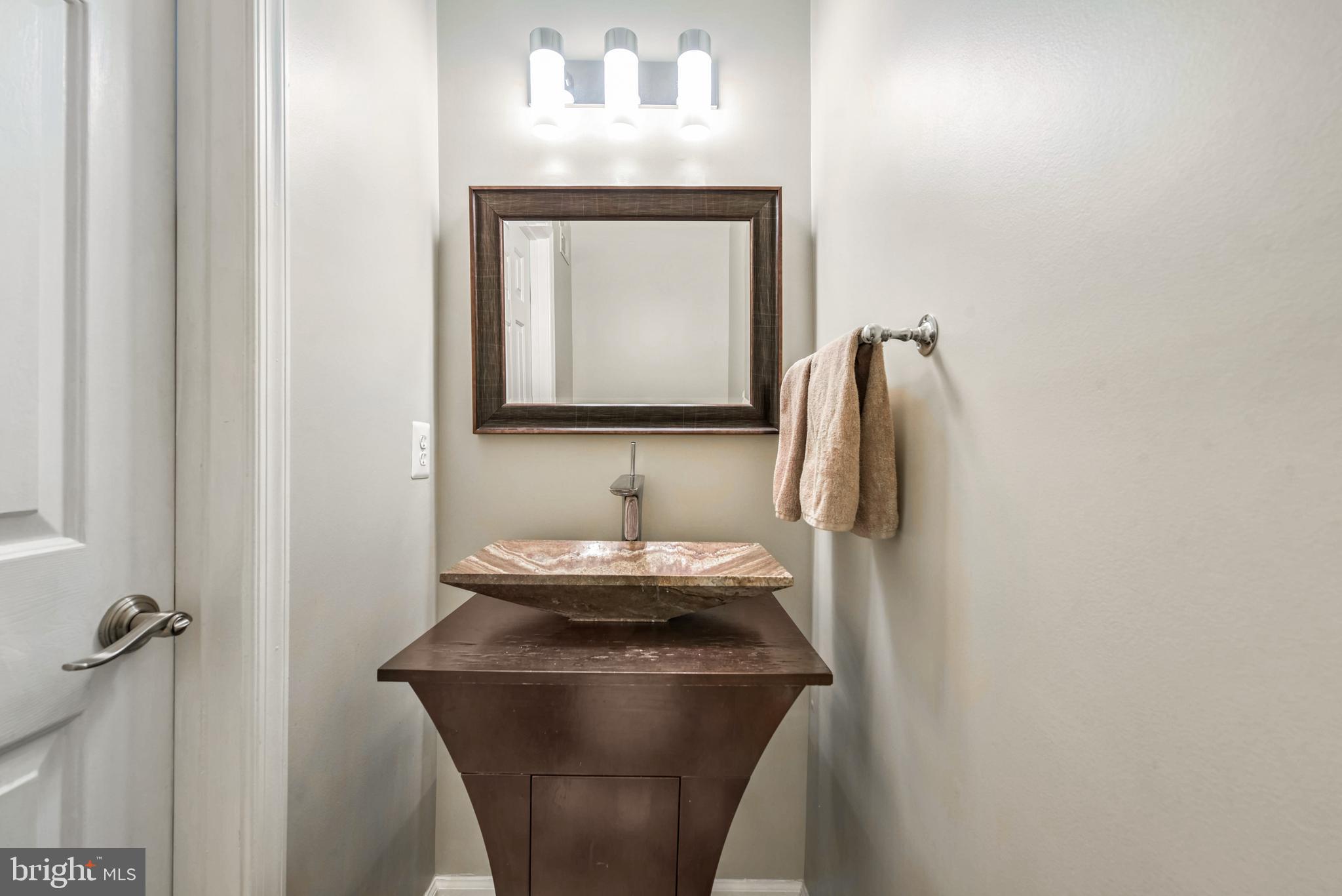 TYSONS TERRACE - Residential